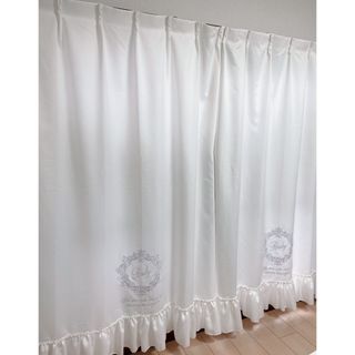 Rady（カーテン ・ ホワイト/白色系）のフリマアイテム一覧