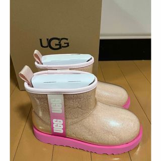 UGG（キッズ靴/シューズ(15cm~) ・ ピンク/桃色系）のフリマアイテム一覧