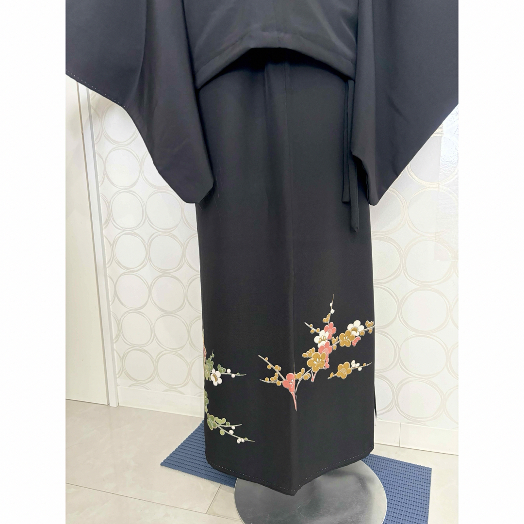 着物リメイク 黒留袖 紋付 豪華 アンティーク ショート丈羽織 巻き