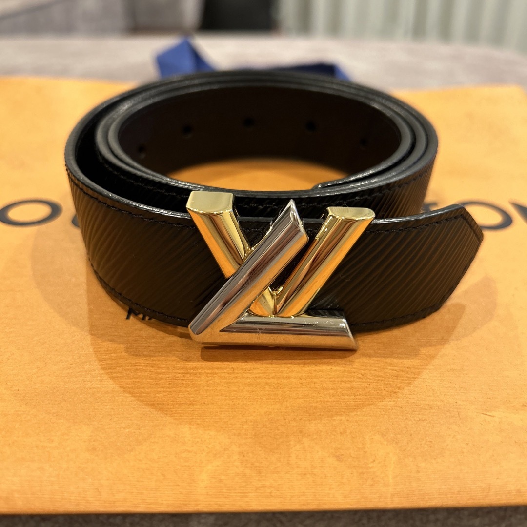 LOUIS VUITTON - ルイ・ヴィトン サンチュールツイスト エピ ベルトの