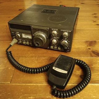 ICOM IC-R6 ハンディレシーバー（ﾀﾞｲﾔﾓﾝﾄﾞ社ｼｮｰﾄｱﾝﾃﾅ付）の通販 by