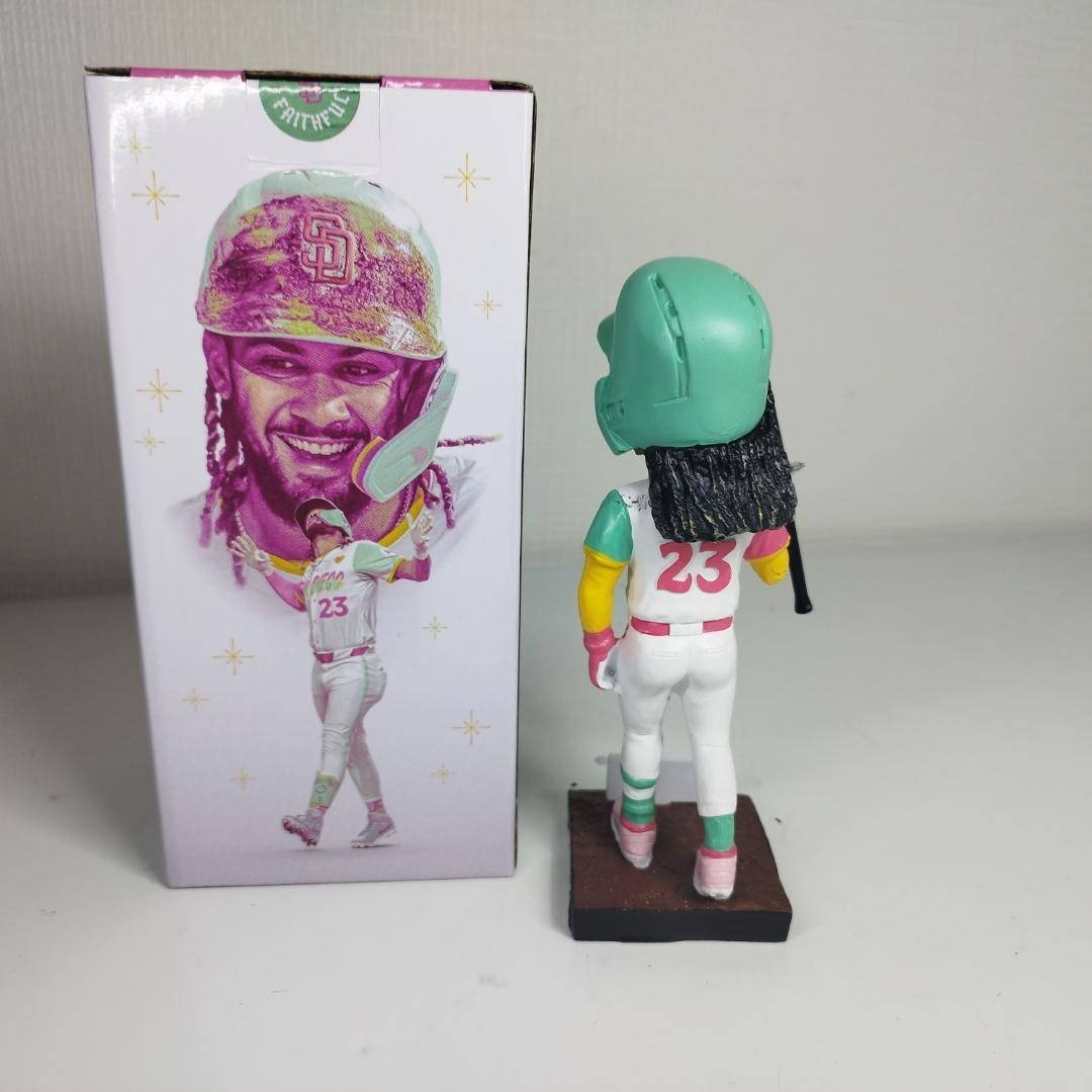 タティス jr ジュニア シティコネクト ボブルヘッド 新品 フィギュ IObS