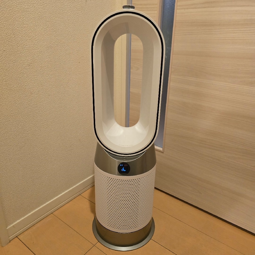 ほぼ新品】Dyson Hot+Cool HF1 2025年11月発売 モデル ほぼ新品】Dyson