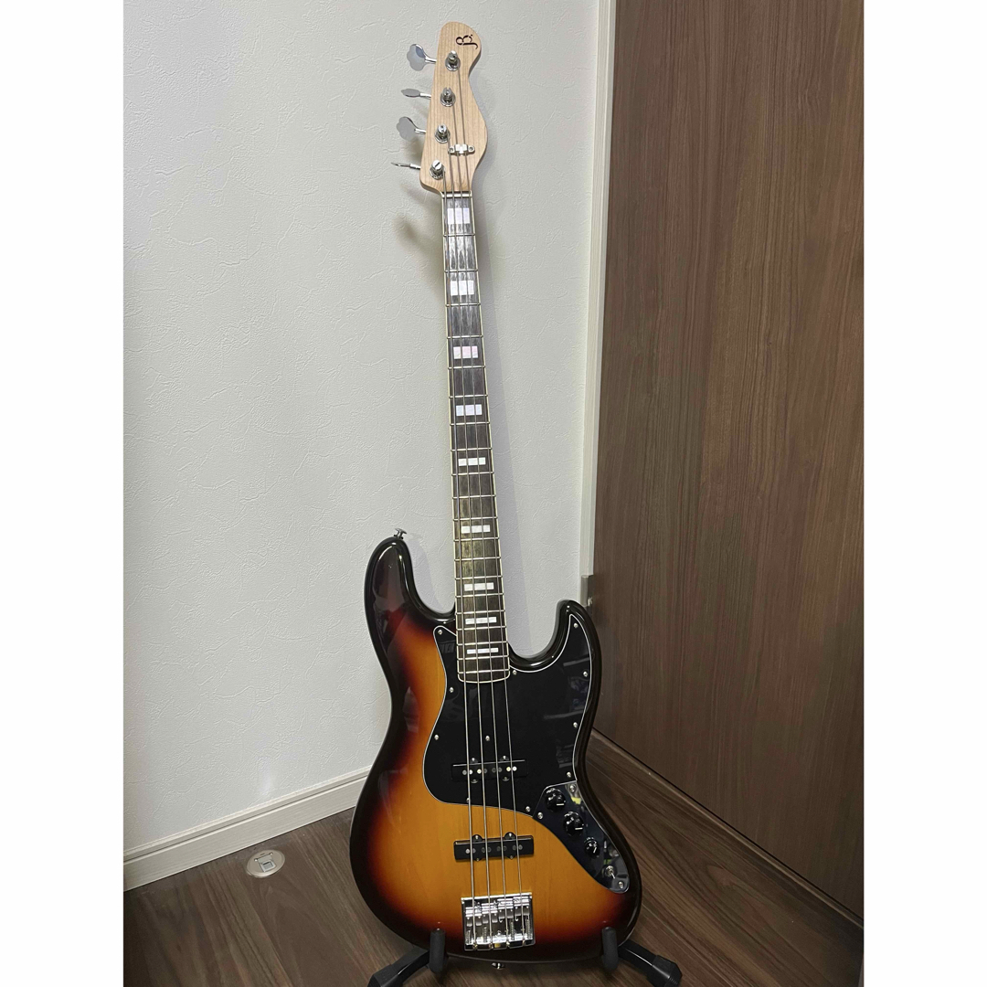 バンドが聞こえやすくなるベース Black Smoker BETA J4