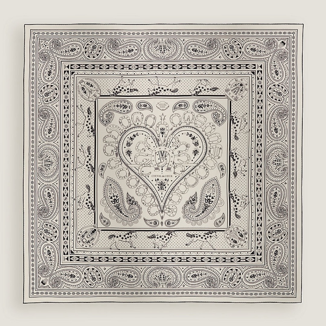 HERMES - 【新品未使用】カレジェアン 《シュヴァル・ドゥ・クール