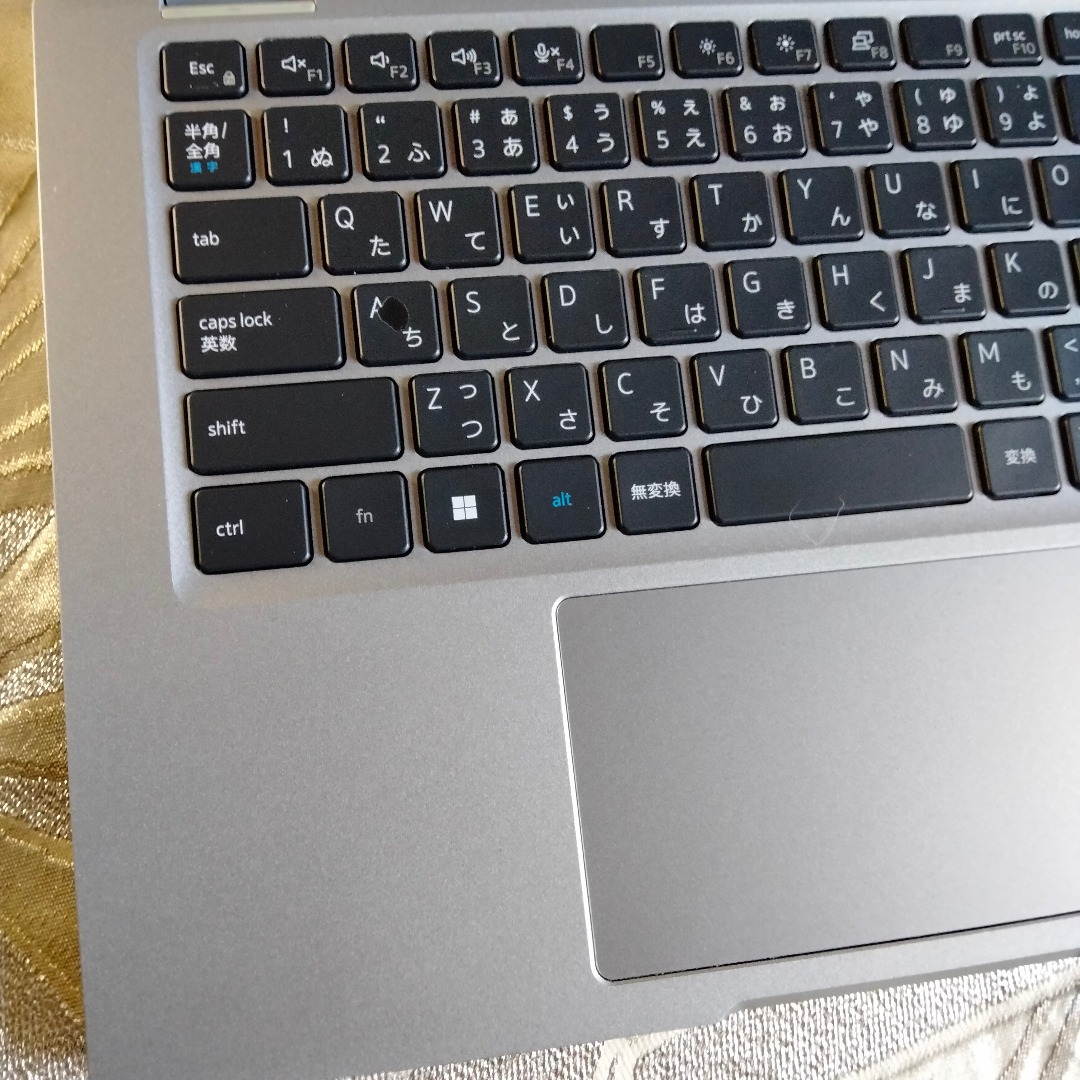 DELL - 13インチ DELL 12世代 i5 256G 16G 1920x1080の通販 by 上海