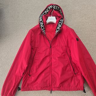 MONCLER（ナイロンジャケット）のフリマアイテム一覧