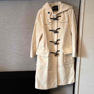 ダッフルコート (ホワイト/白色系)のフリマアイテム一覧