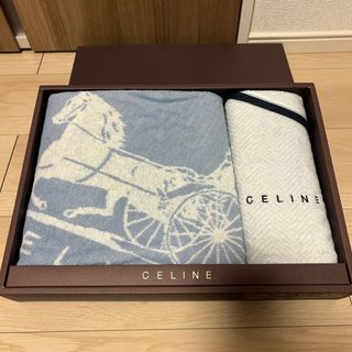 CELINE - CELINE ロゴマークフェイスタオル3枚セット ロゴマークの通販