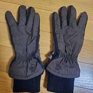 MONCLER（手袋）のフリマアイテム一覧