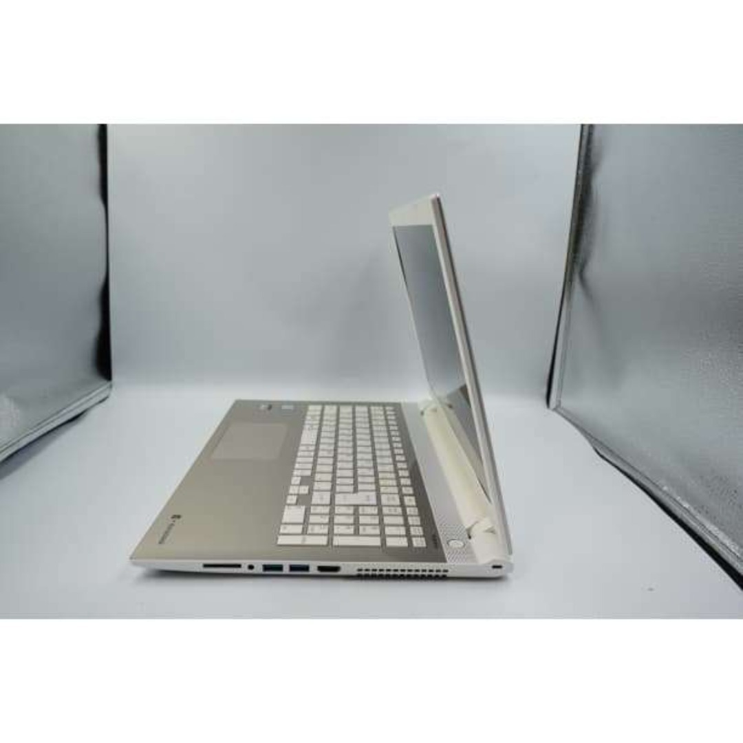 東芝 - フルHD 美品☆ 15 東芝 i7-6 16GB SSD256GB officeの通販 by