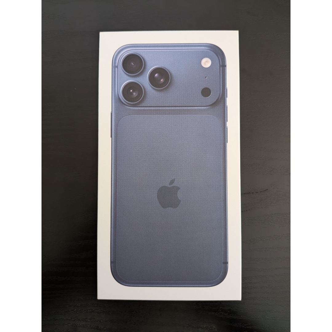 新品未開封】iPhone 17 Pro Max 256GB ディープブルーの通販 by