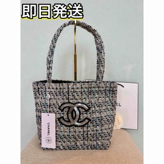 CHANEL（ブルー・ネイビー/青色系）のフリマアイテム一覧