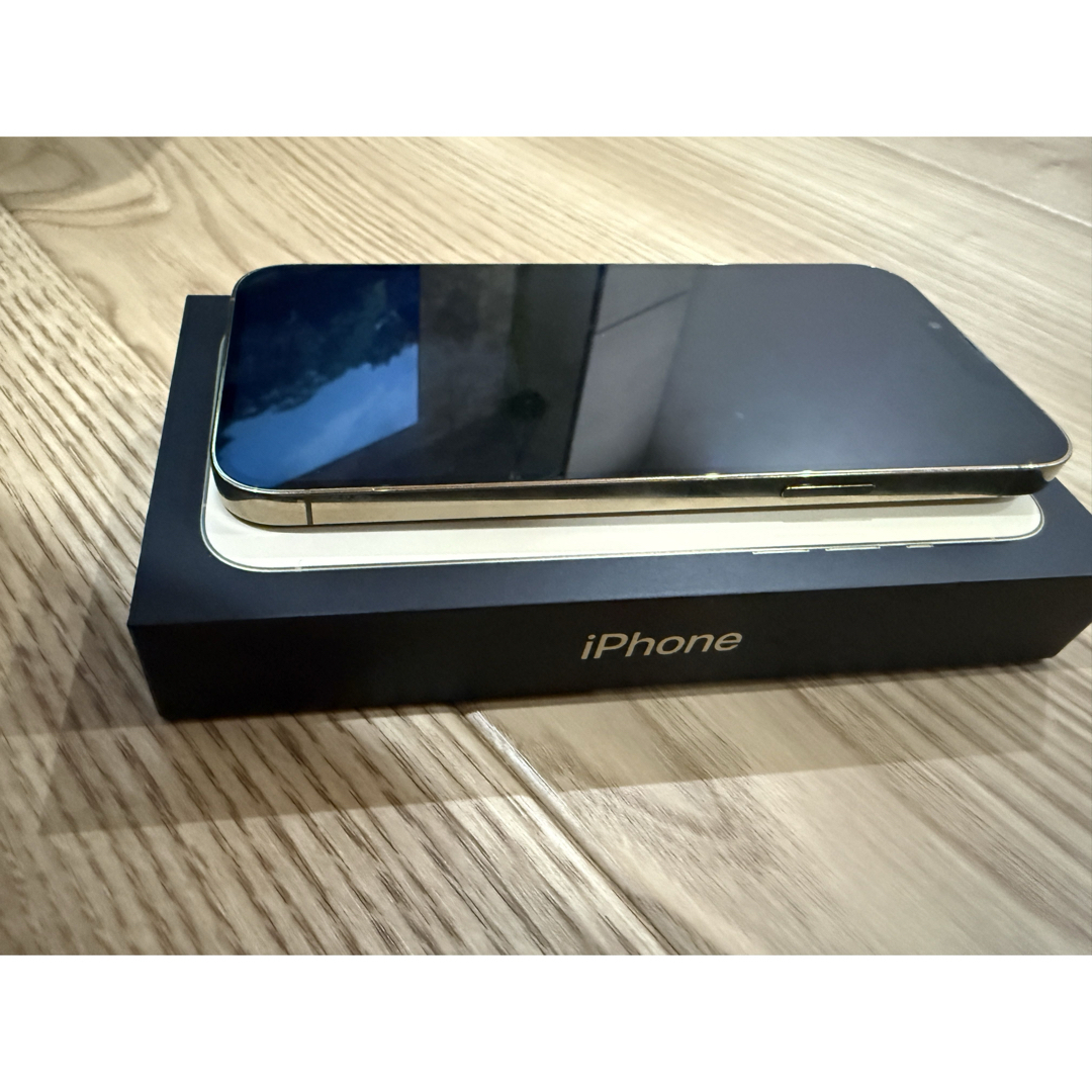 Apple - 美品: アップル iPhone13 Pro Max 256GB ゴールドの通販 by