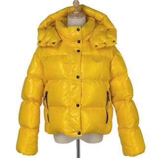 DUVETICA（イエロー/黄色系）のフリマアイテム一覧