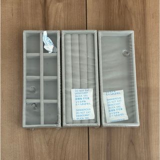 DAISO - 残18人気ダイソー 透明コレクションケース 組立式新品未使用品