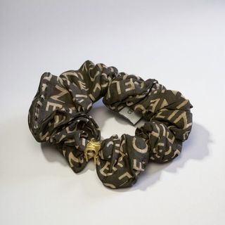 CELINE（ヘアゴム/シュシュ）のフリマアイテム一覧