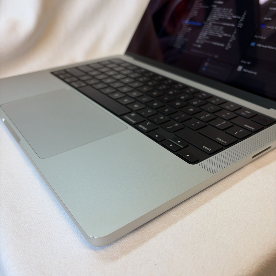 Mac (Apple) - MacBook Pro 14インチ M3 Pro/11コア/36GB/512GBの通販