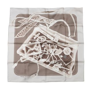 HERMES - 【新品・未使用】エルメス カレ90 ルポミエセリエ 2026SSの