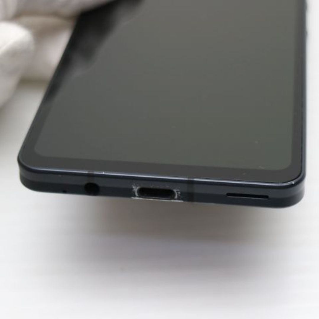 SHARP - 超美品 AQUOS sense6s SHG07 ブラック M666の通販 by エコスタ