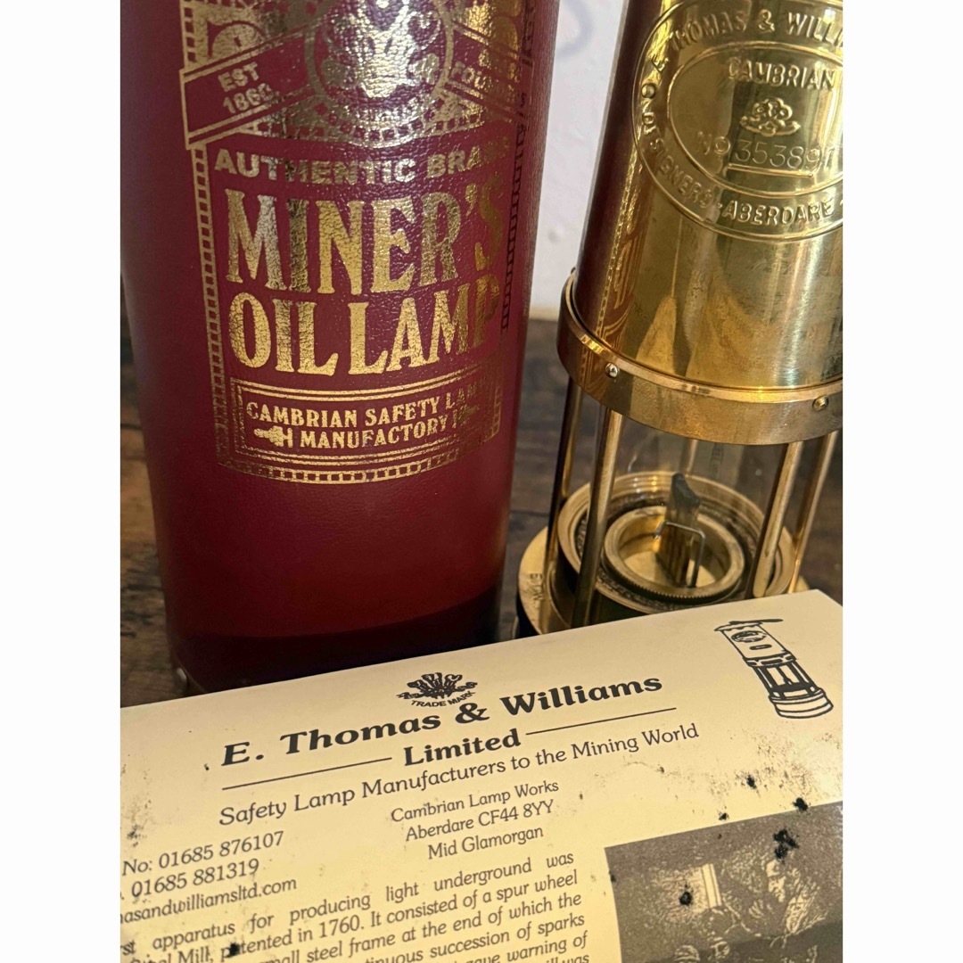 E.Thomas & Williams カンブリアランタン 箱付き説明書付きの通販 by