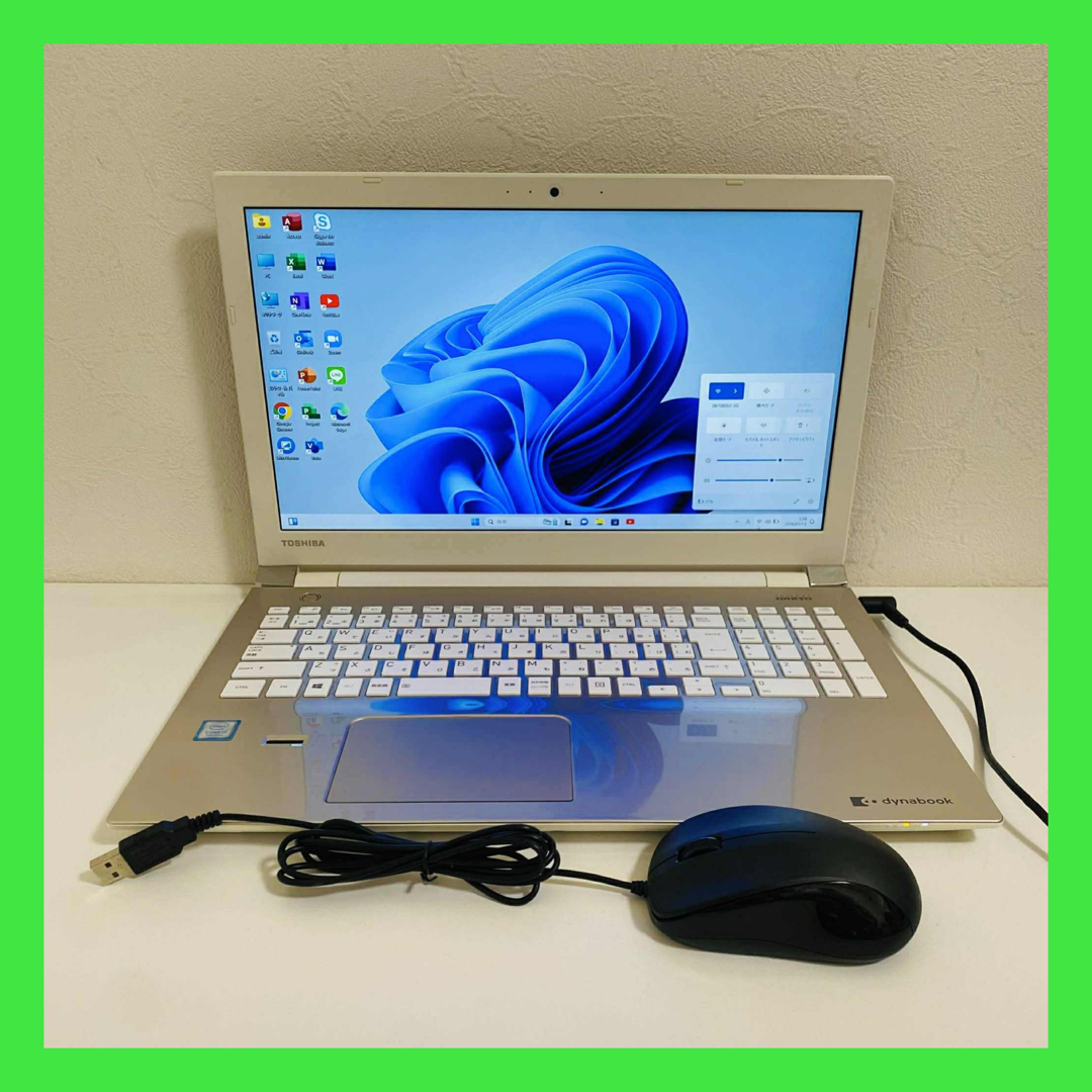 Y24 TOSHIBAノートパソコンi7第7世代SSDメモリ8G高速Win11