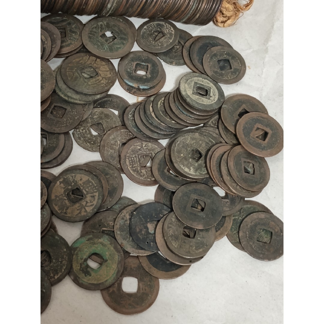 穴銭まとめ 約1.4kgの通販 by ぬこにん's shop｜ラクマ