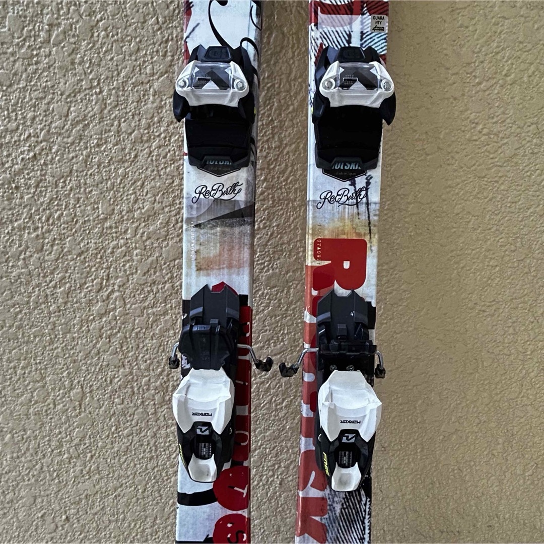 Riotskis ReBirth ライオットスキー リバース ビンディング付き RIOT