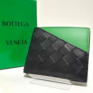 BOTTEGA VENETA（折り財布 ・ グリーン・カーキ/緑色系）のフリマ