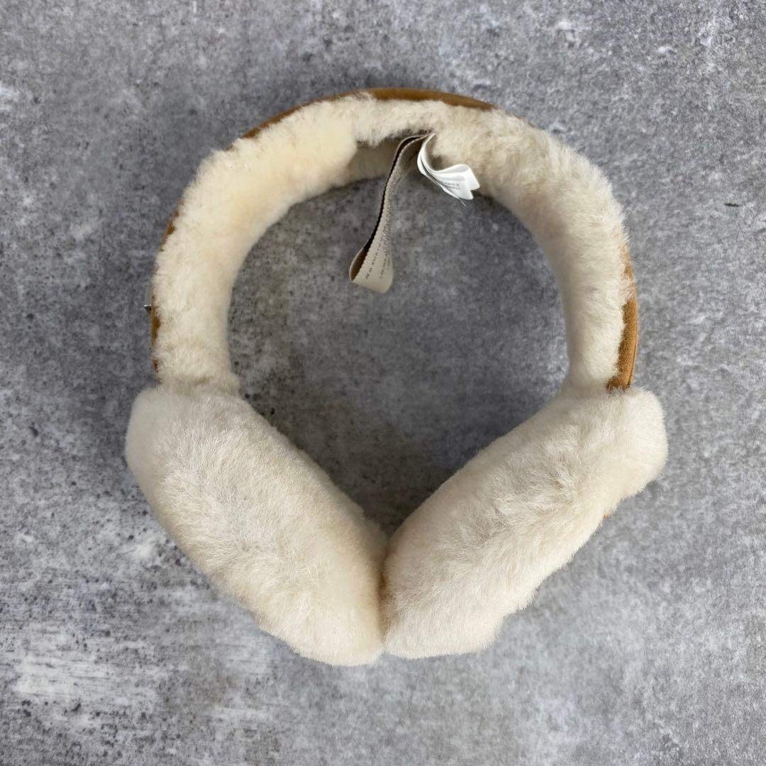 UGG - 新品 UGG アグ シープスキン イヤーマフ ヘッドフォン イヤホン