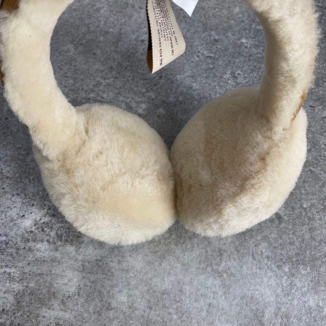 UGG - 新品 UGG アグ シープスキン イヤーマフ ヘッドフォン イヤホン
