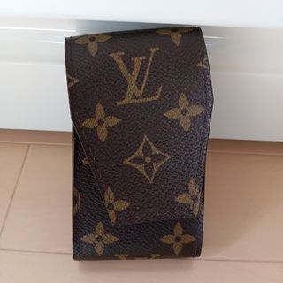 LOUIS VUITTON - ルイヴィトン ベルトバックルのみ LV ロゴ メタル 伊