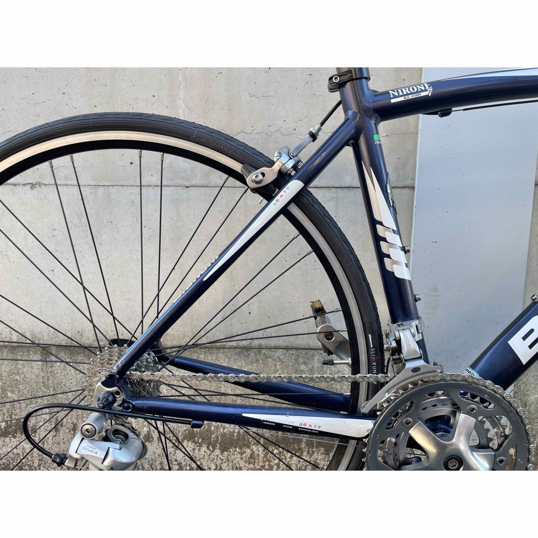 Bianchi - 【超美品・整備済】ビアンキ ビアニローネ7 27速 ロード