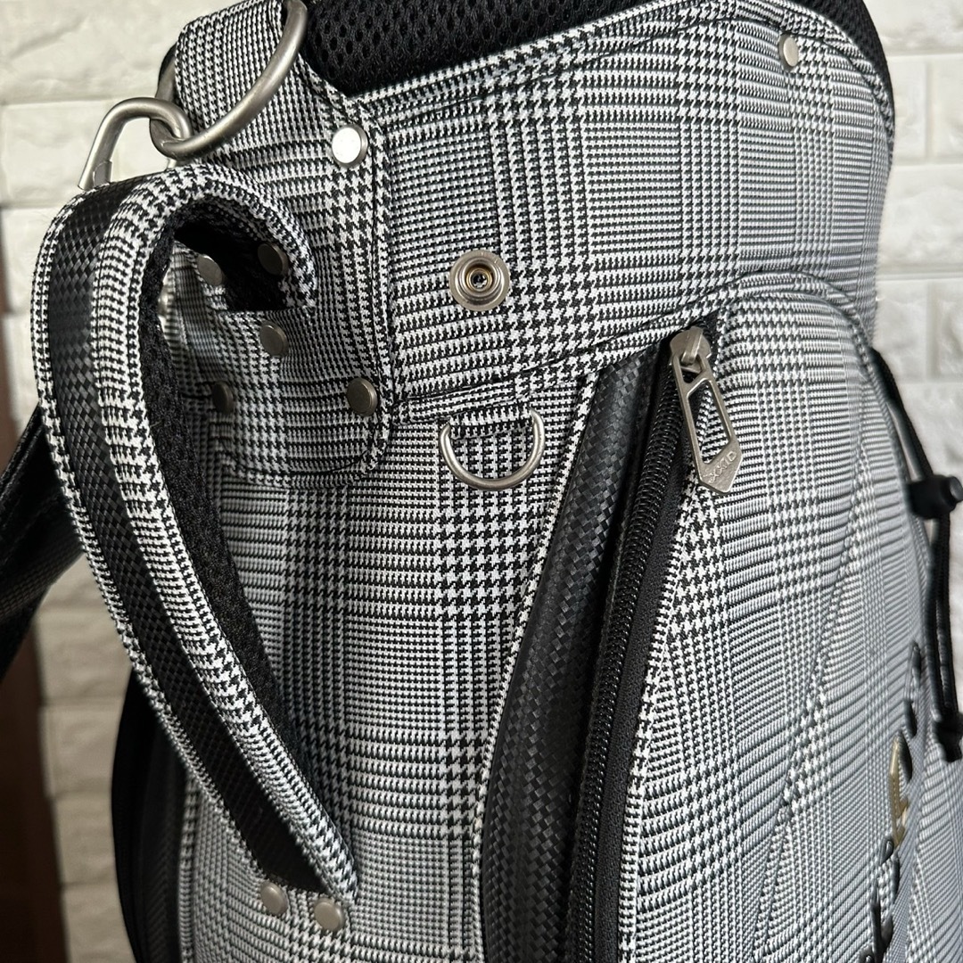 美品 XXIOゼクシオ キャディバッグ 千鳥格子柄 グレー系9.5型