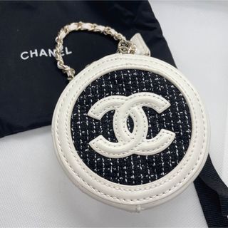 CHANEL - CHANEL クリスマスコフレ2024 スノーフレークポーチ ポーチ