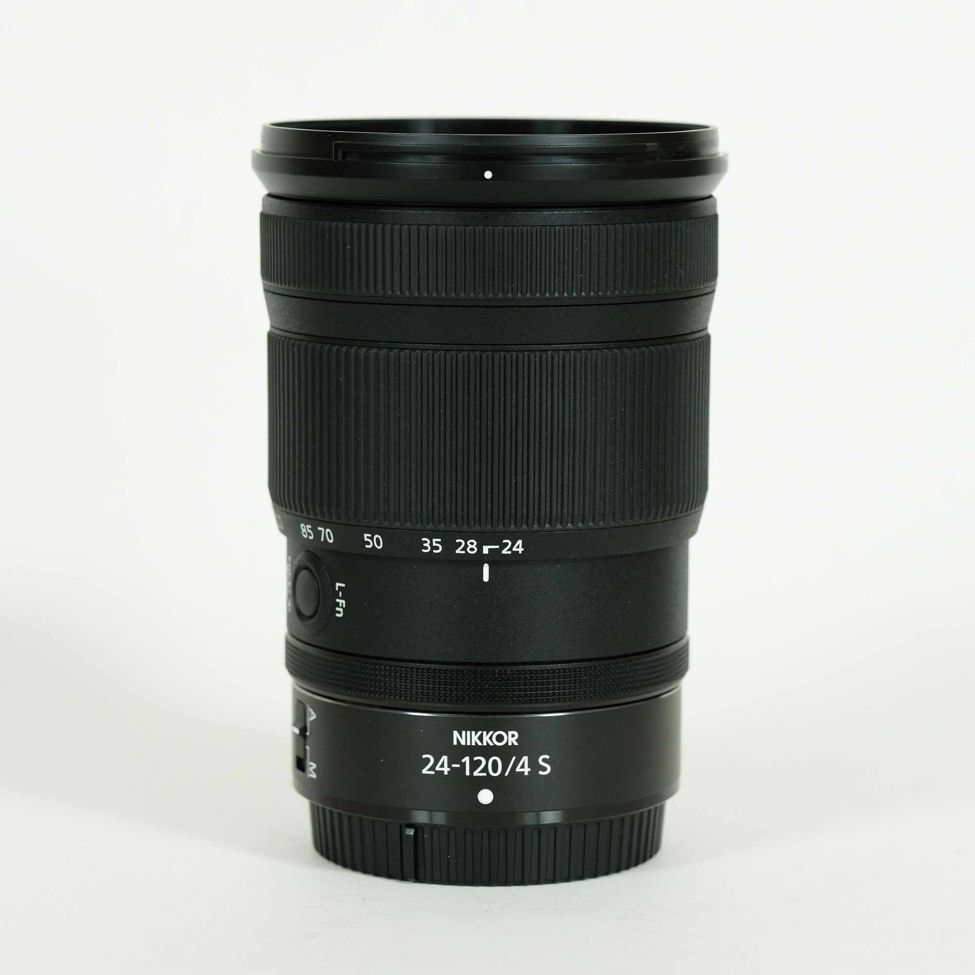 Nikon NIKKOR Z 24-120mm f/4 Sを徹底解説。作例からレビューまで