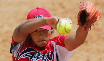アスリートの原点】上野由岐子：伝説の「413球」を投げ抜いた豪腕は