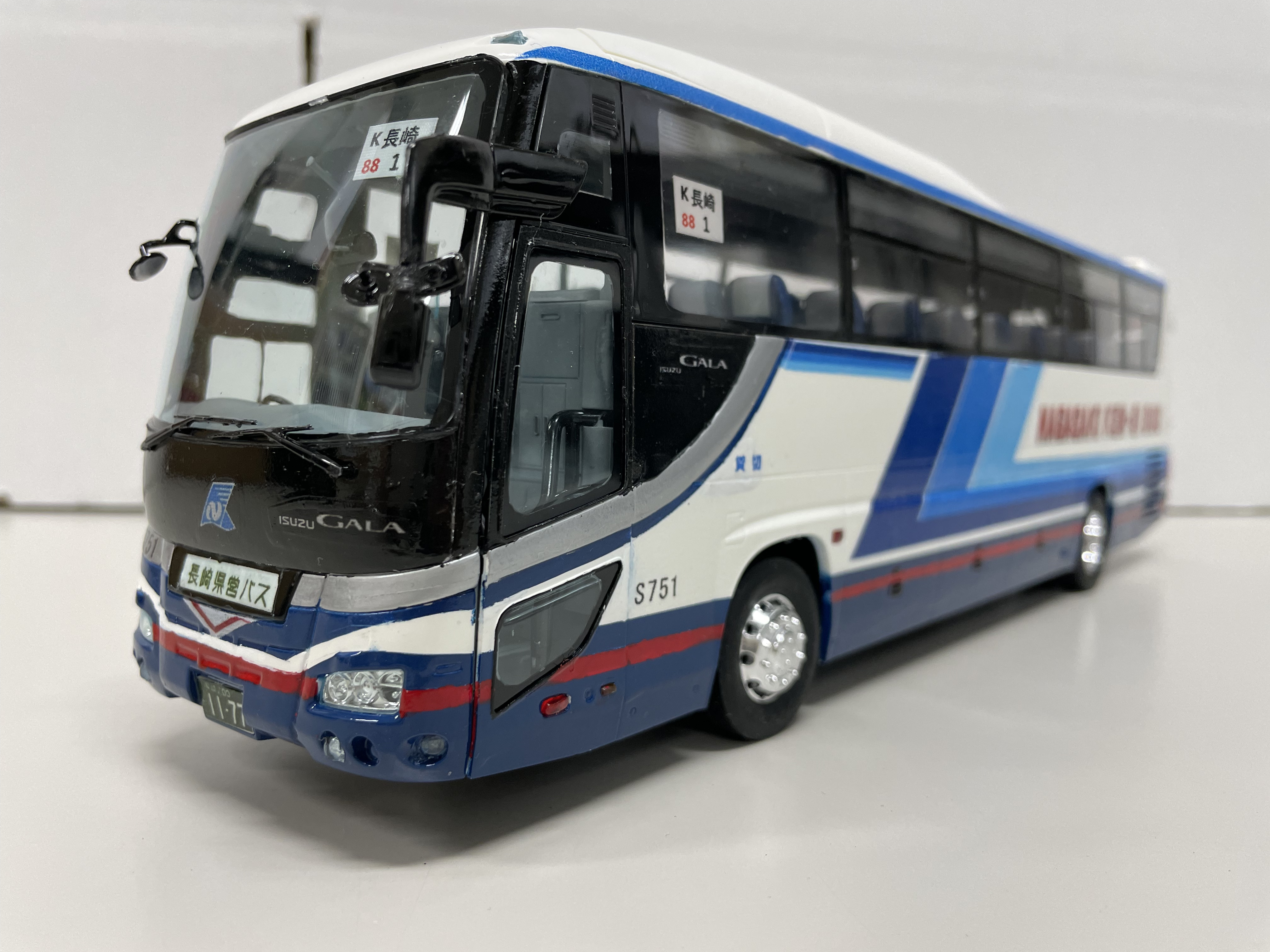 長崎県営バス フジミ1/32いすゞガーラ 観光バス｜車・AUTO｜プラモデル