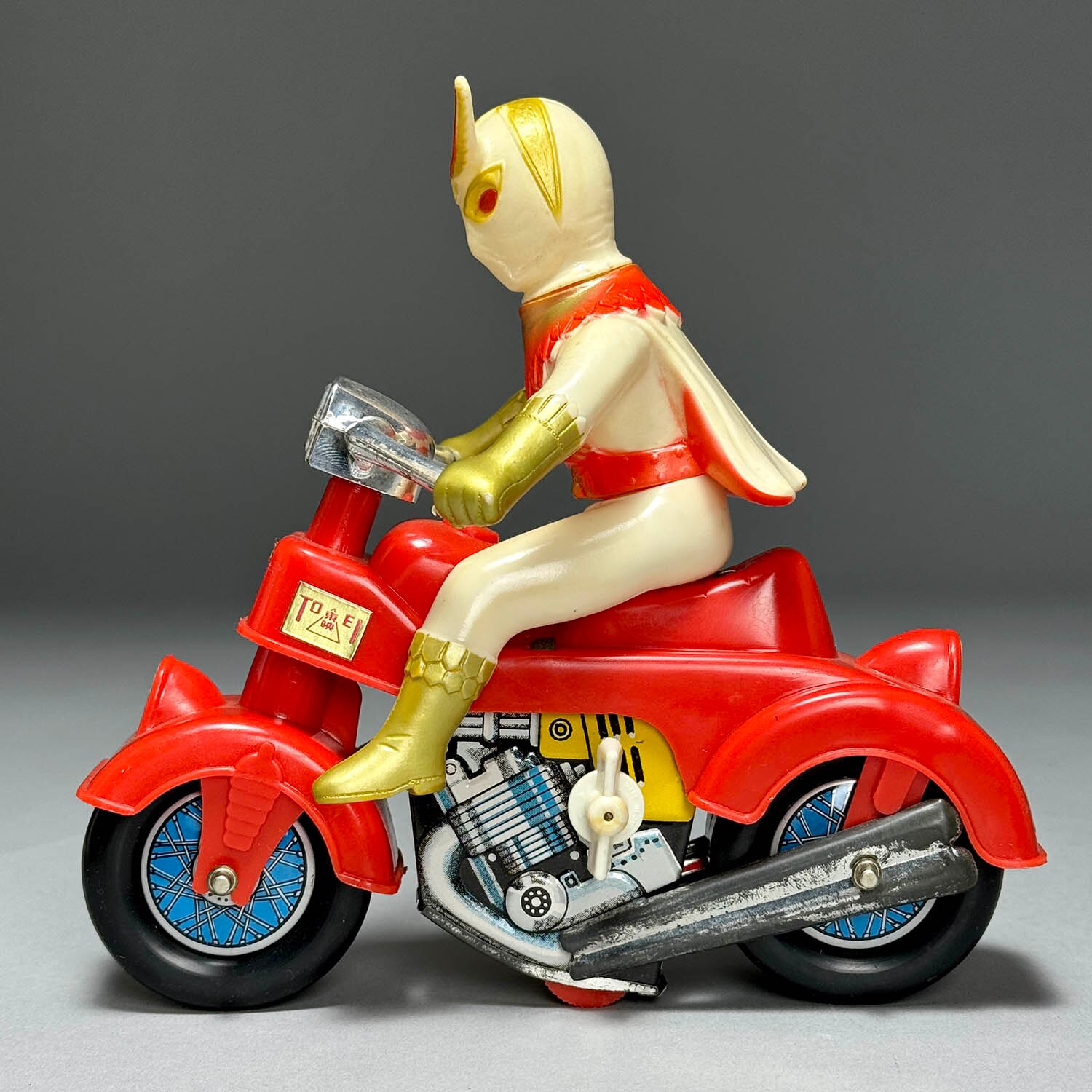 1022] 正義のシンボル コンドールマン オートバイ