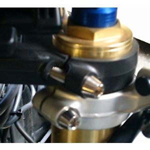 ZZR1100/ZX-11に適合する｜トップブリッジの商品一覧｜バイクパーツ