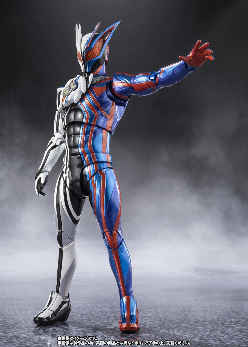 S.H.Figuarts「真骨彫製法 仮面ライダーアギト グランドフォーム 25th