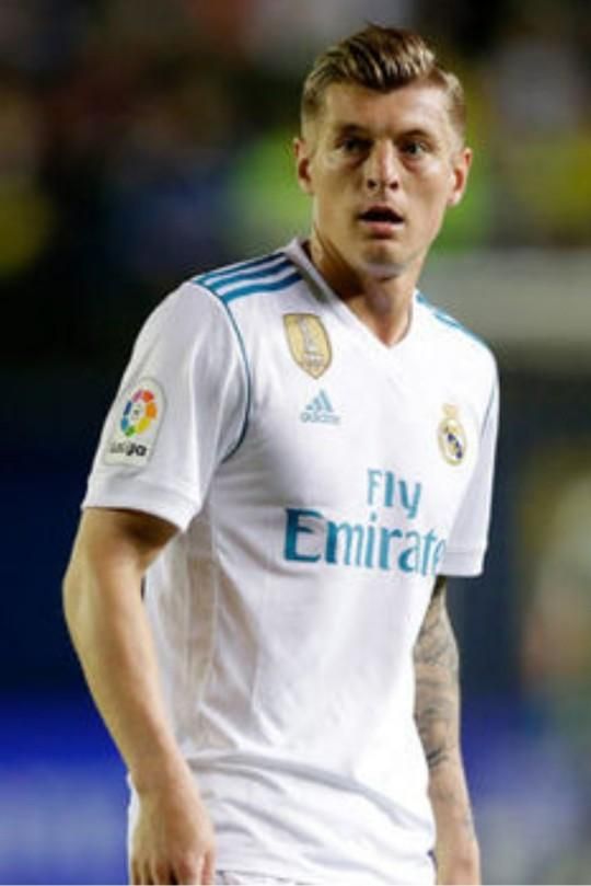 ガレス ベイル オーセンティック 17/18 ユニフォーム レアルマドリード