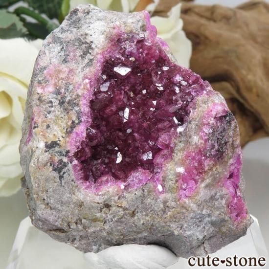 コンゴ産 コバルトカルサイトのクラスター（原石）44g - cute stone -