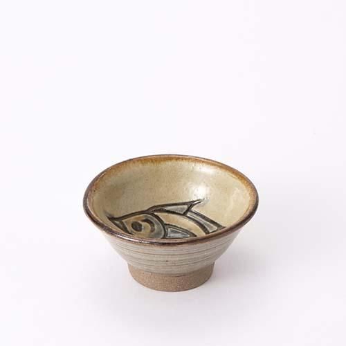 やちむん 金城裕三 ぐい呑（魚紋） - やちむん・琉球ガラスなどの移住