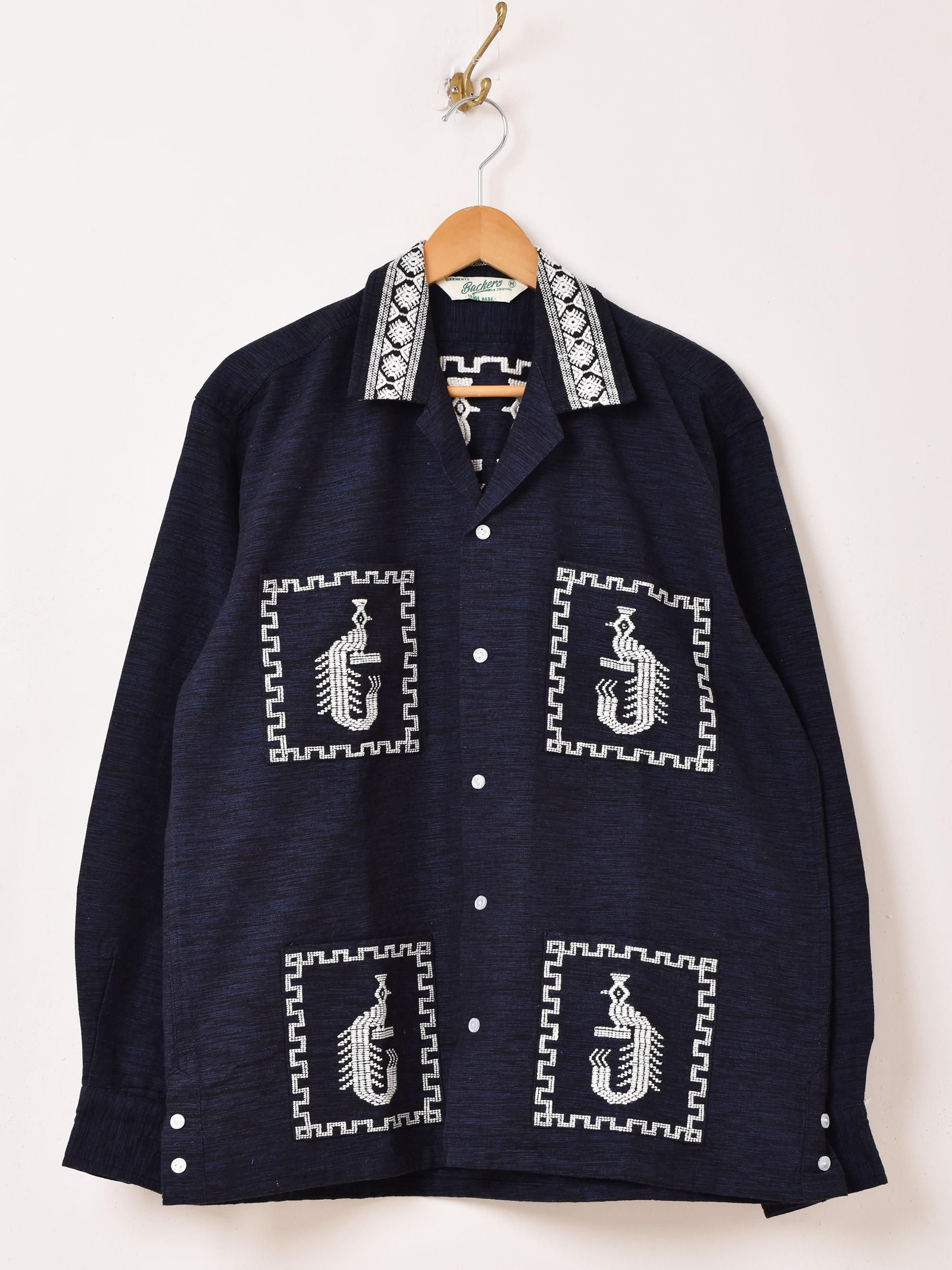 3色展開】「Backers」グアテマラデザイン 刺繍 長袖シャツ ネイビー