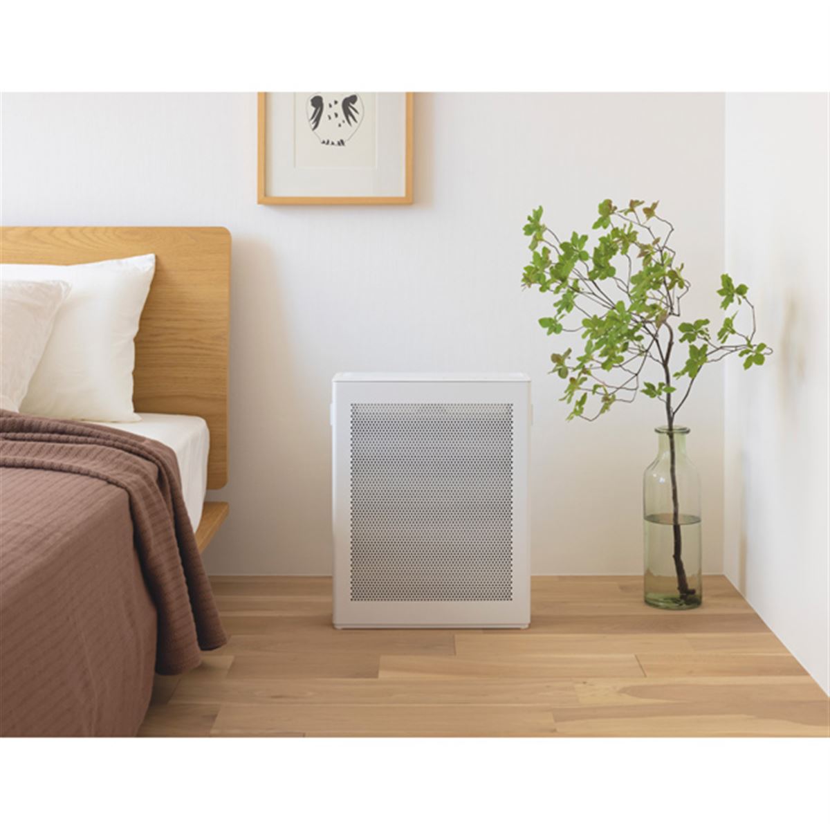 象印、しっかり吸気できるフロントパンチングデザインの空気清浄機「PU
