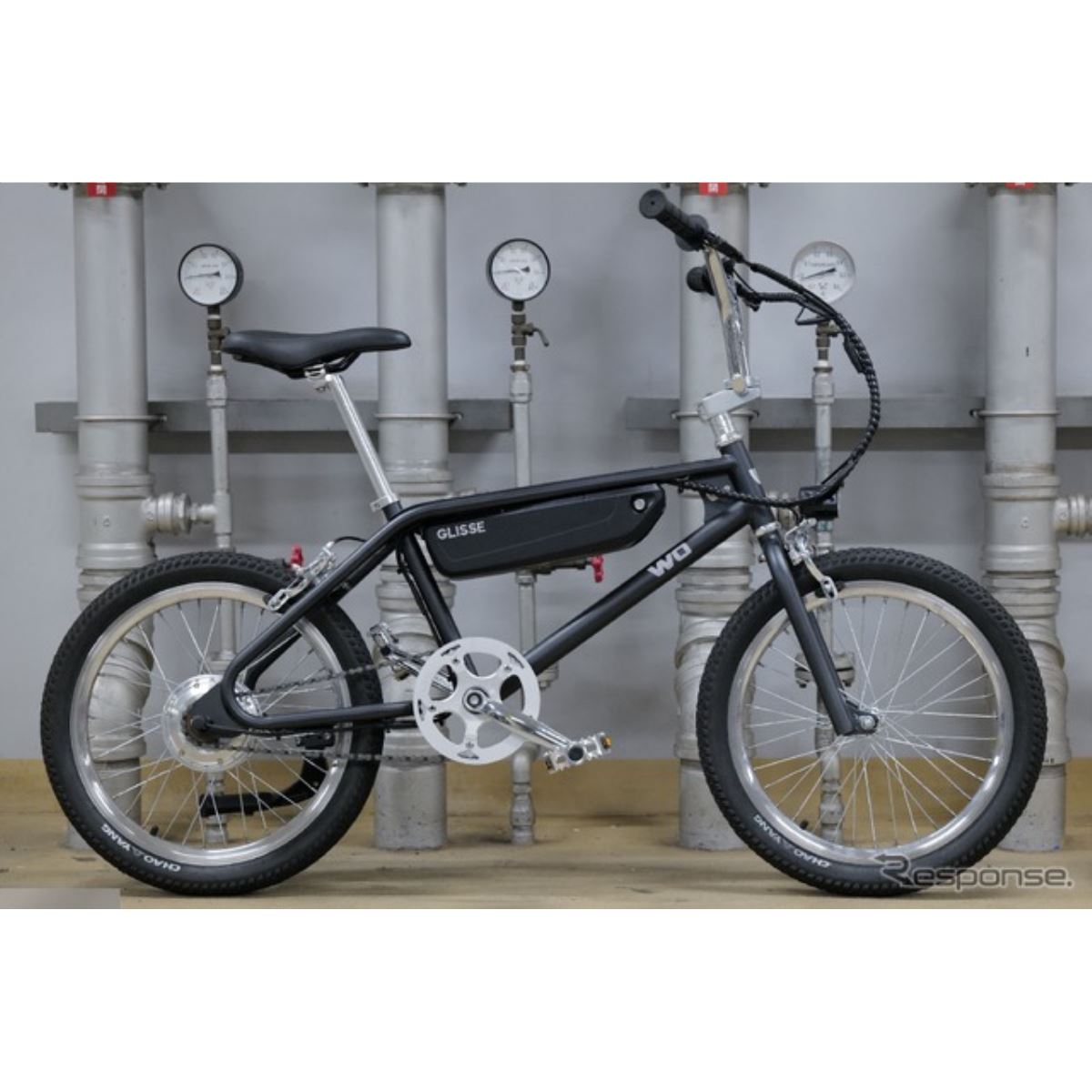 電動アシストとBMXが融合、WOの新感覚モデル『GLISSE』が予約開始