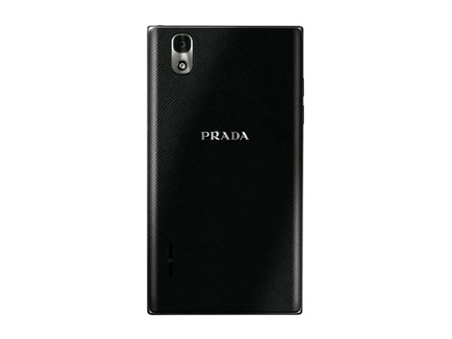 ドコモ、「PRADA」とコラボしたスマートフォン「PRADA phone by LG L