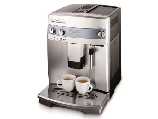 デロンギ、コーヒーマシンのエントリーモデル「マグニフィカ