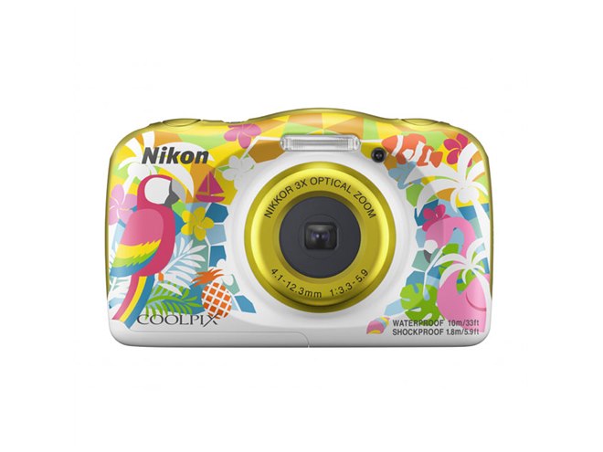 ニコン、丸みのあるデザインを採用した防水・耐衝撃コンデジ「COOLPIX